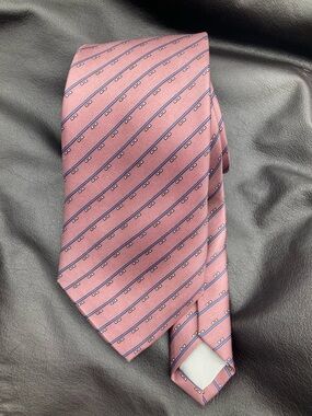 PACO RABANNE Pink and Navy Diagonal Stripe Silk Tie